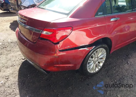 2011 Chrysler 200 Limited from USA, damaged, VIN 1C3BC2FG7BN505401